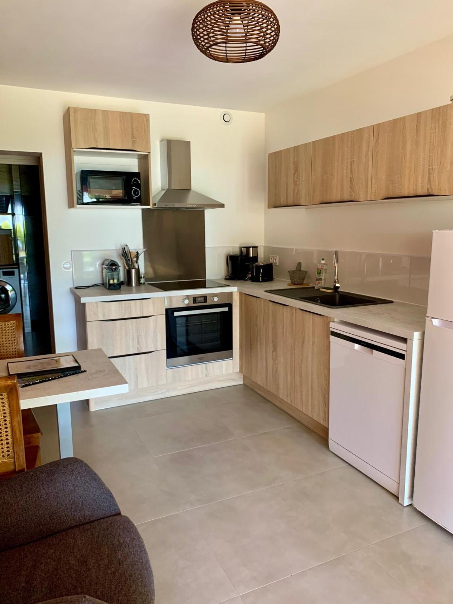 Residence Les Lataniers Сен-Лё Экстерьер фото